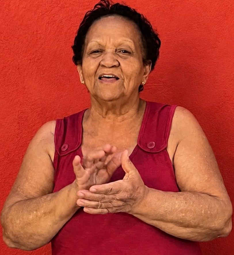 ESTELA DE FREITAS OLIVEIRA